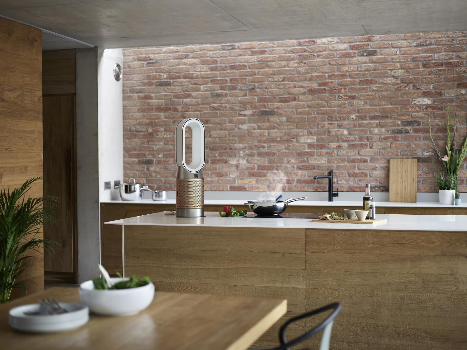 Dyson purifier in house when cooking
